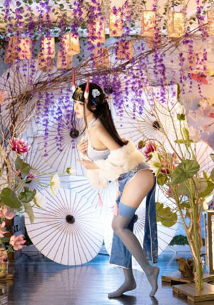 面具之下