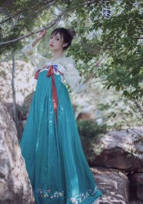 无颜之月1到5集